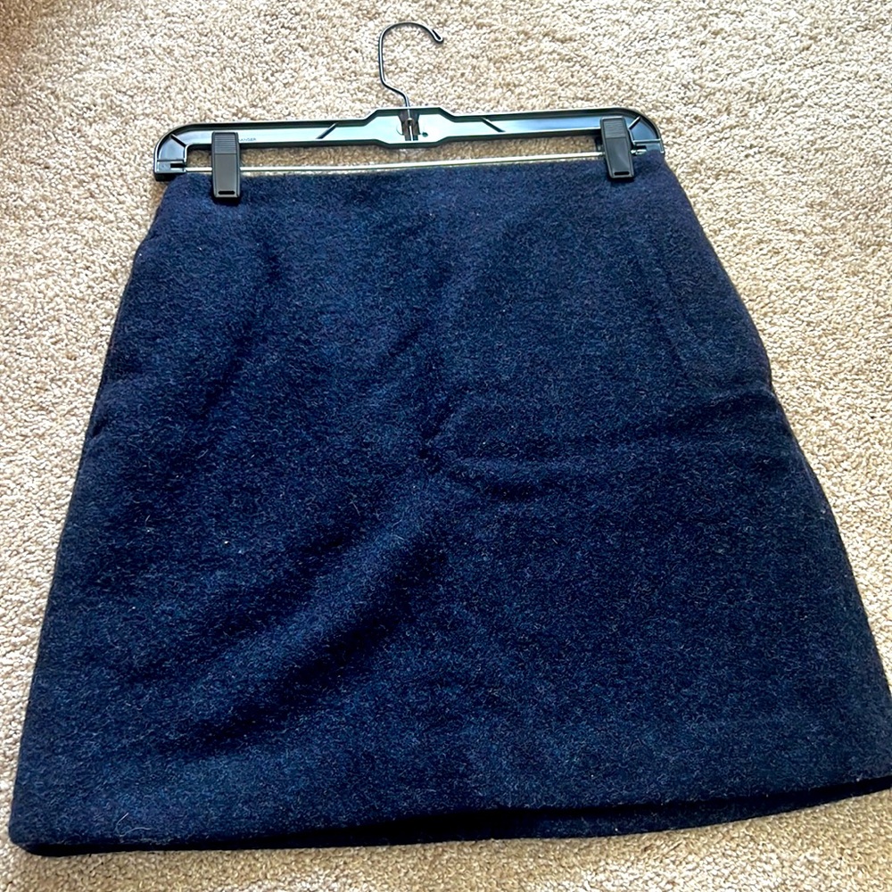 Uniqlo mini skirt